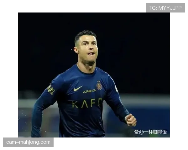 聚焦C罗:在沙特联赛连续三场戴帽后,葡萄牙人表示“年龄只是数字” 聚焦C罗:在沙特联赛连续三场戴帽后,葡萄牙人表示“年龄只是数字”